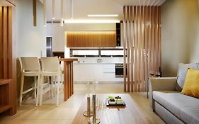 Armi Luxury Apartment In The Heart Of The City